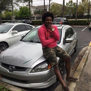 Meet your Posher, Leonardo